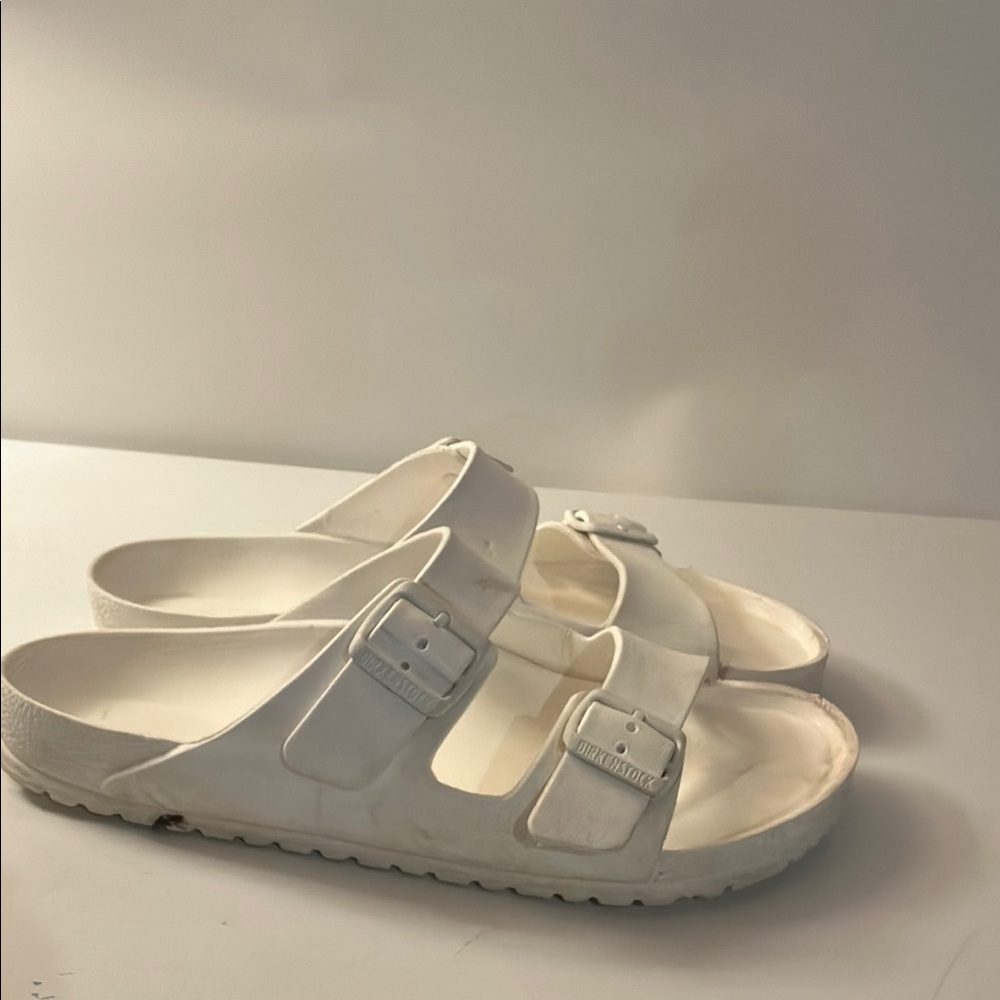 Evo Birkenstock Arizona Classic White Sandals